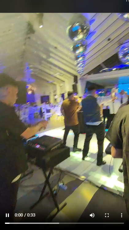 Meraki Music tocando en vivo en un casamiento